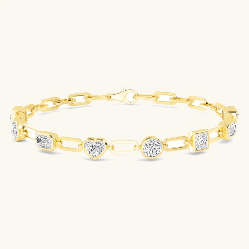 Letter Mixed Shapes, Mixed-Shape Paperclip Bracelet in Yellow Gold, mixed