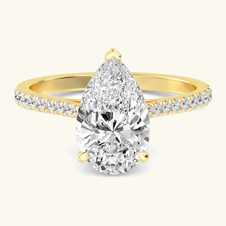 Lune, Three Prong Pear Solitaire, Pavé Band in Yellow Gold, pear
