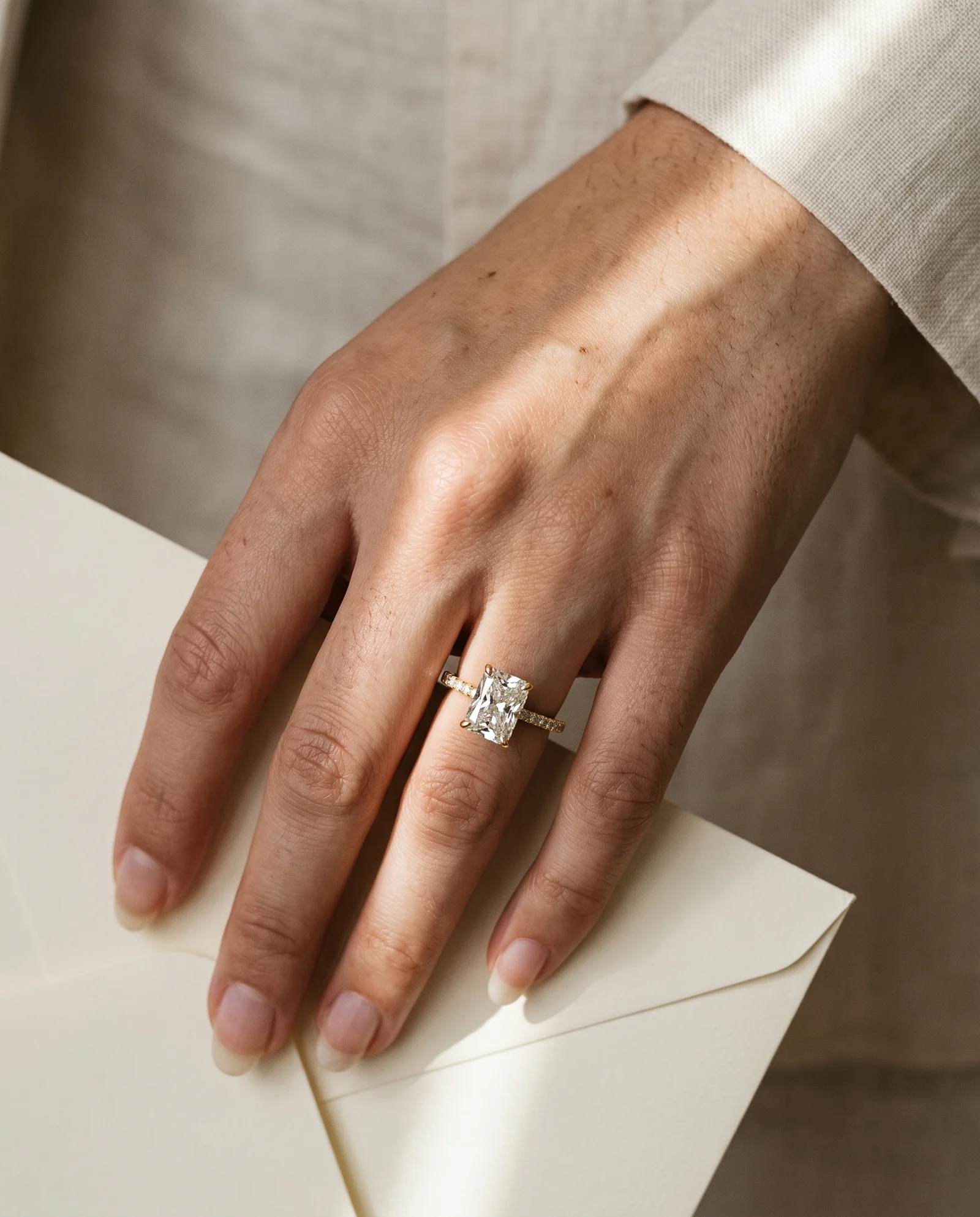 Mere, Four Prong Radiant Solitaire, Pavé Band in Yellow Gold, radiant, worn