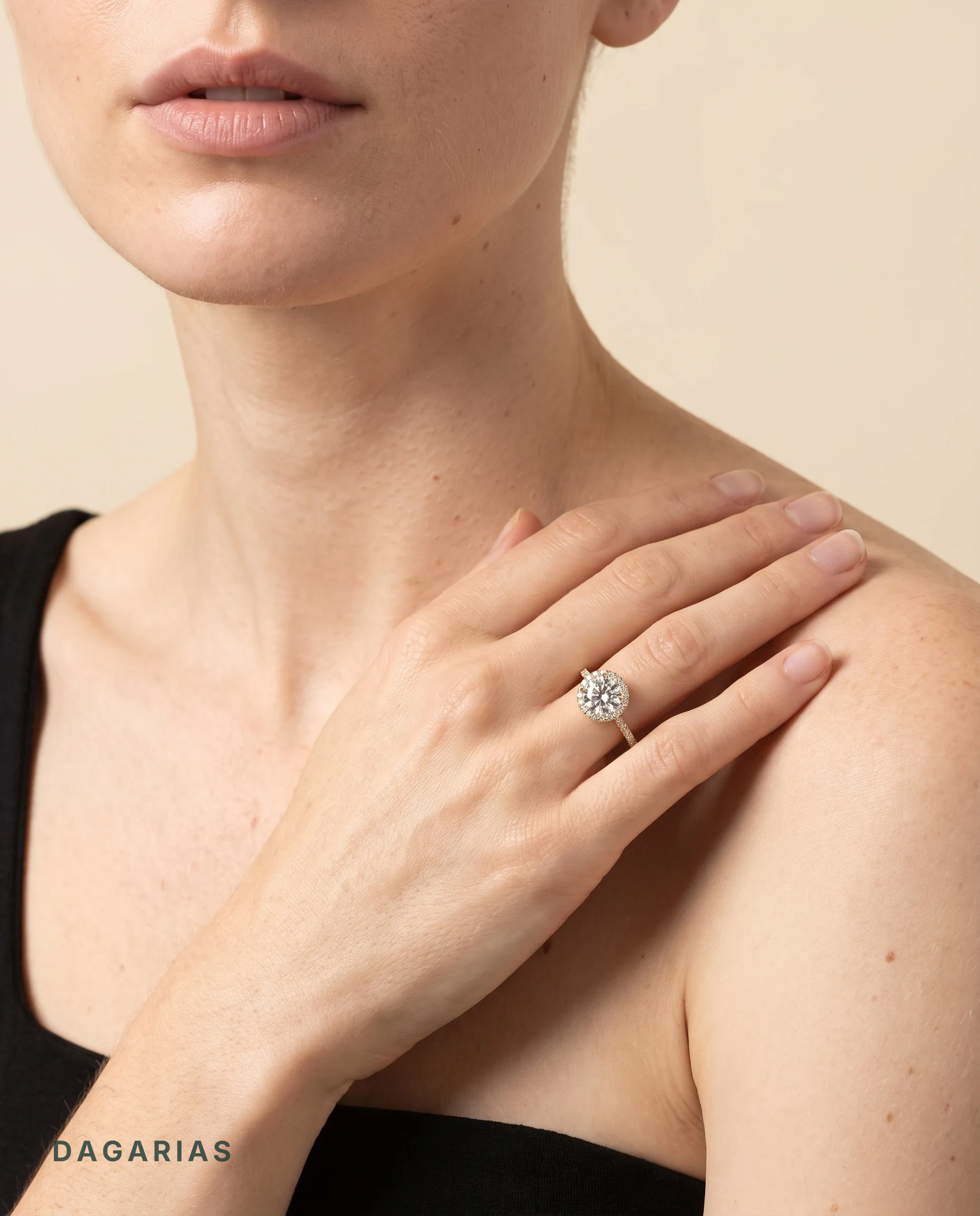 Fleur, Round Halo, Pavé Band in Yellow Gold, round, worn