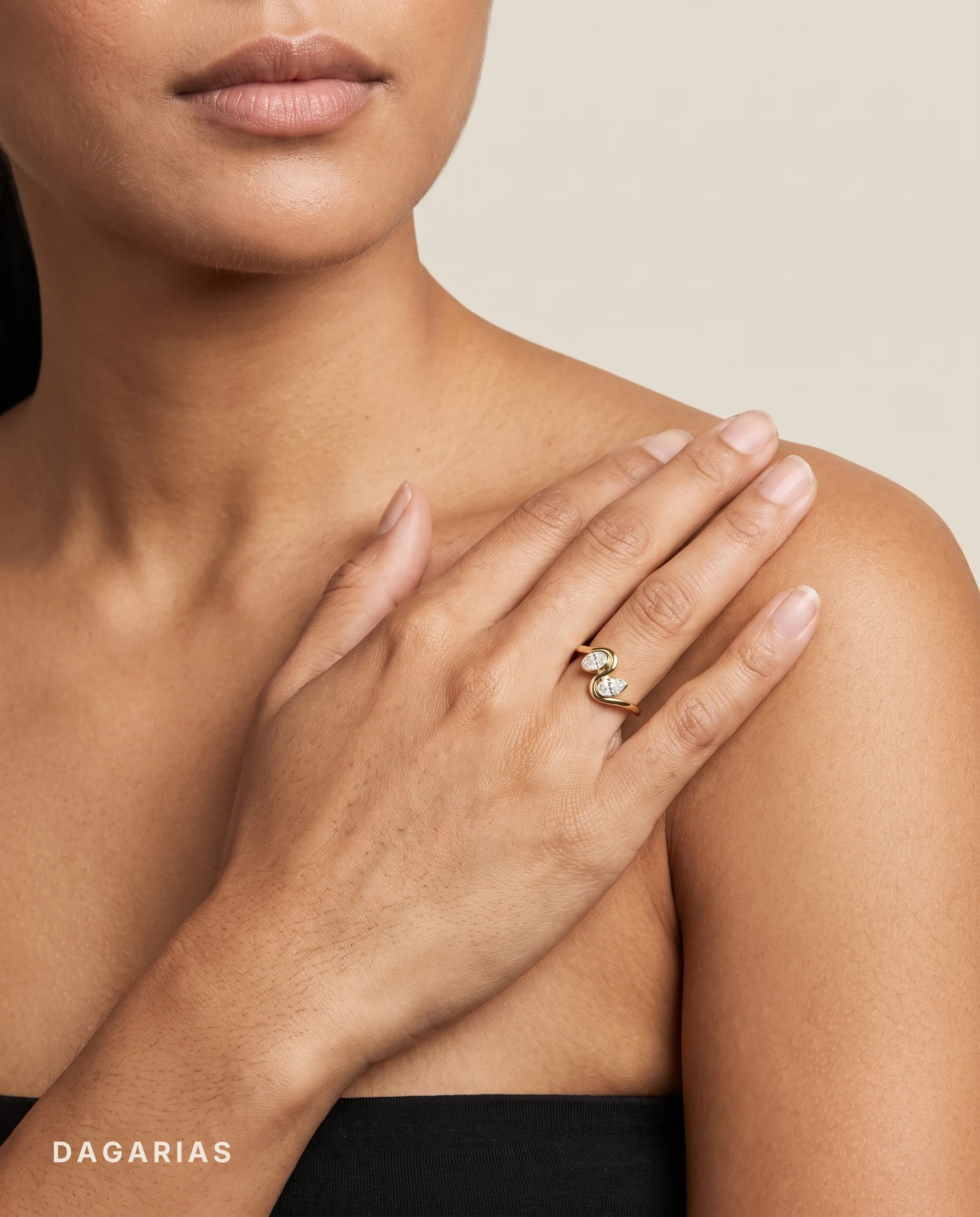 Ginevra, Bypass Ring with Oval and Pear in Yellow Gold, oval, worn