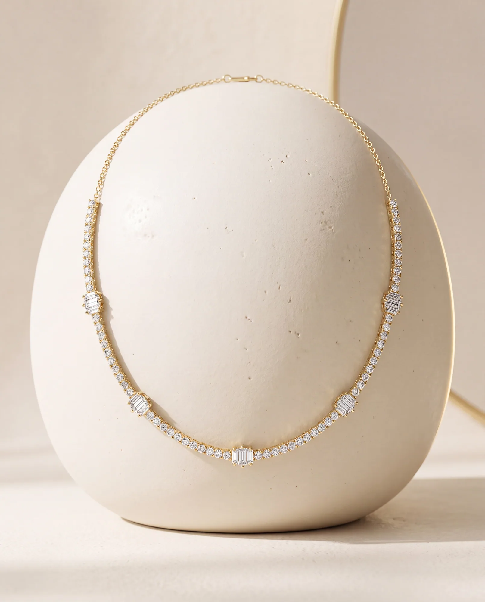 Pulse Mixed Shapes, Station Choker in Yellow Gold, mixed