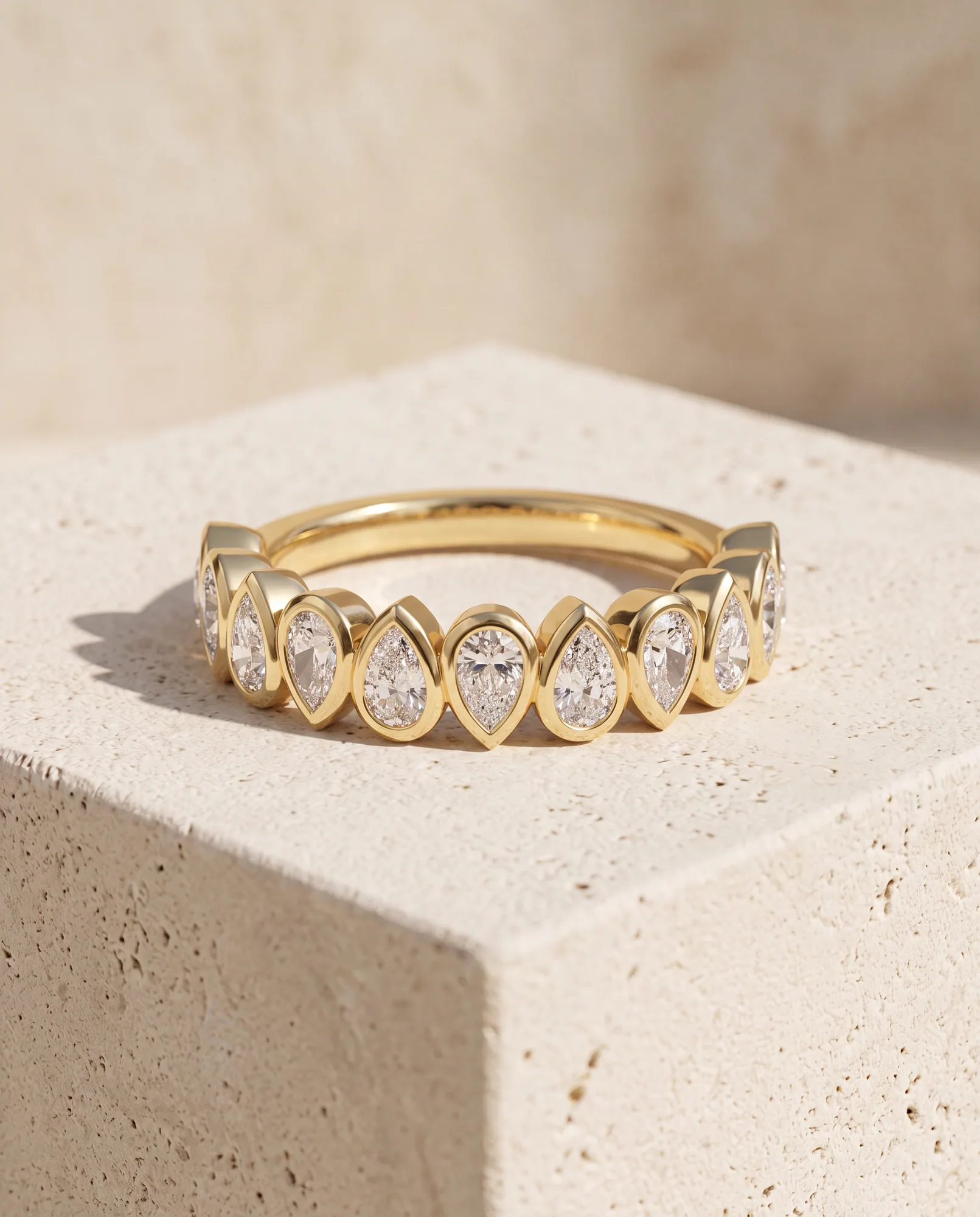 Pebble Pear Upright, Upright Pear Bezel Band in Yellow Gold, pear