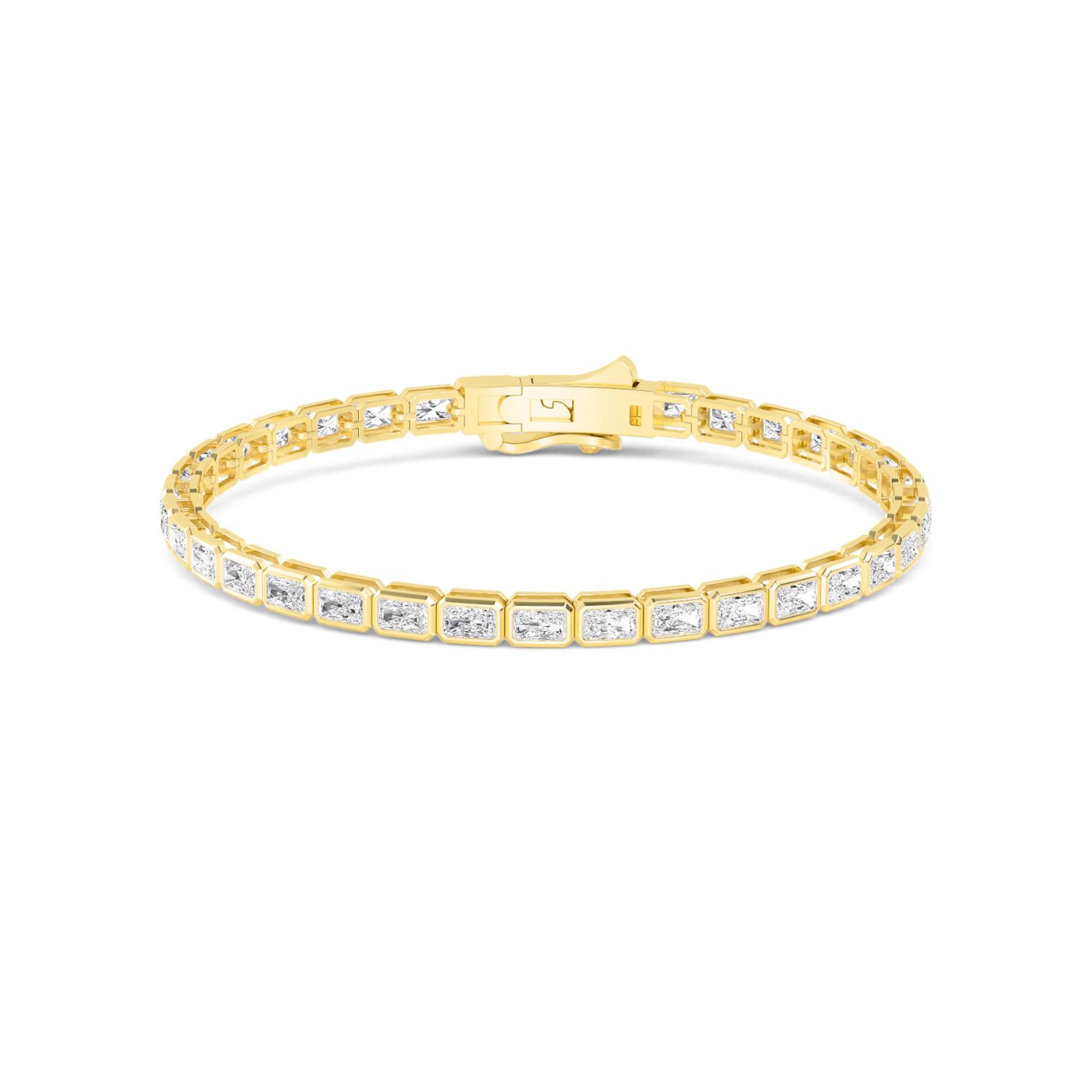 Lullaby Radiant, Radiant East-West Bezel Bracelet in Yellow Gold, radiant, studio photo
