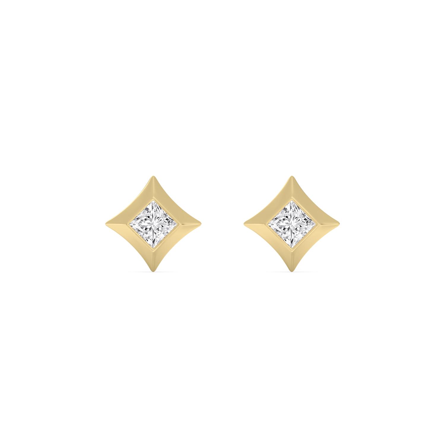 Vivienne, Princess Studs in a Star Setting in Yellow Gold, princess, plain background