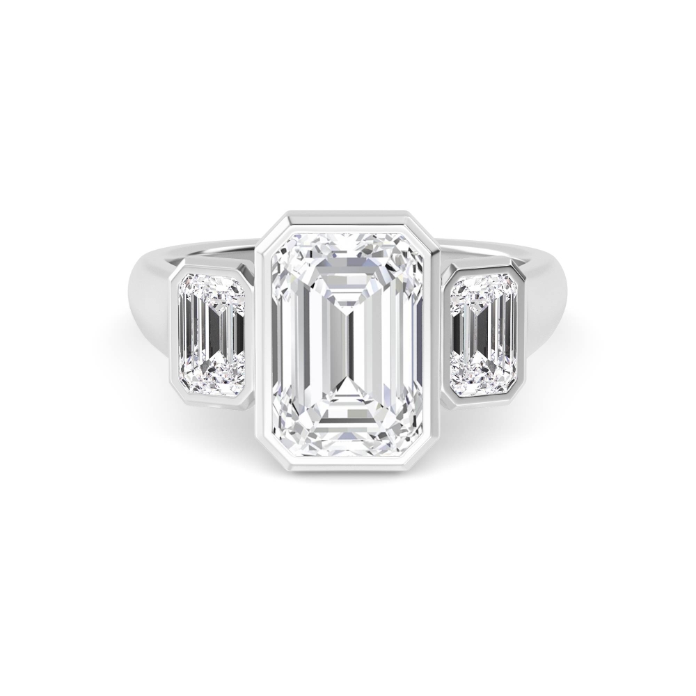 Lantern, Bezel Three-Stone Ring in White Gold, emerald, plain background
