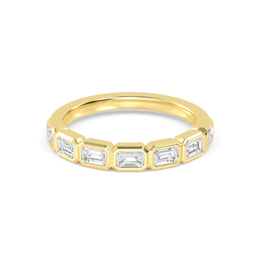 Calla, Emerald-Cut Bezel Band in Yellow Gold, emerald, plain background