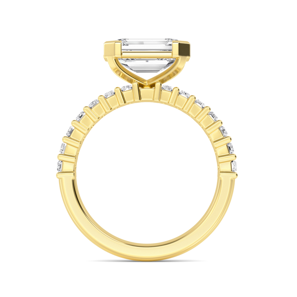Stanza, East-West Emerald Cut with Baguette Band in Yellow Gold, emerald, plain background, alternate view