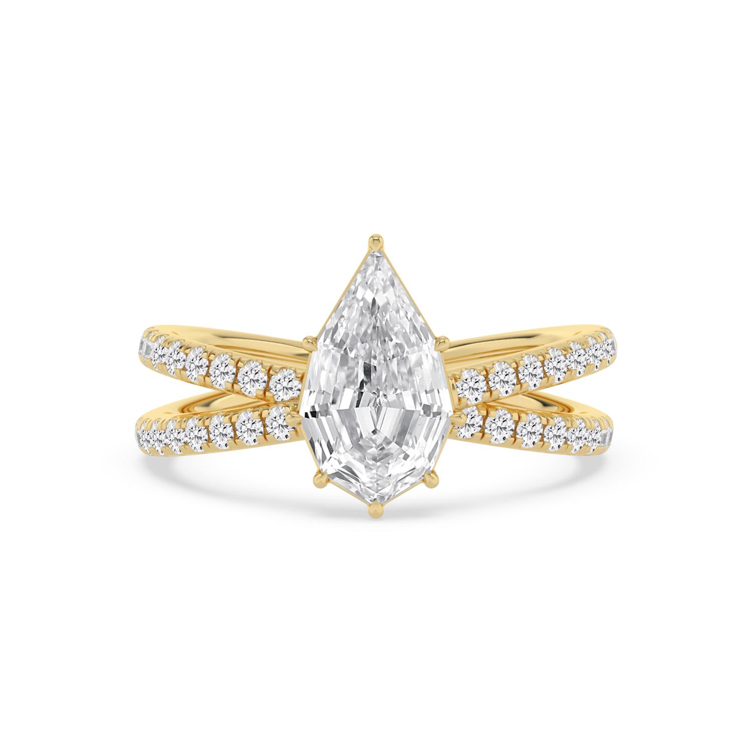 Skerry, Six Prong Step-cut Pear Solitaire, Pavé Band, Split Shank in Yellow Gold, pear, plain background